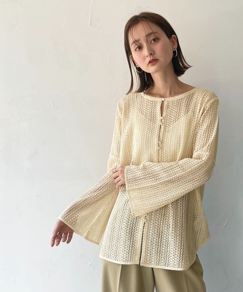 CLEIO(クレイオ)の「長袖ブラウス(シャツ/ブラウス・レディース・ライトベージュ・FREE)」の1枚目の写真