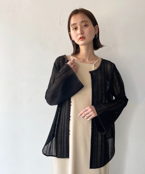 CLEIO(クレイオ)の「長袖ブラウス(シャツ/ブラウス・レディース・ライトベージュ・FREE)」の3枚目の写真