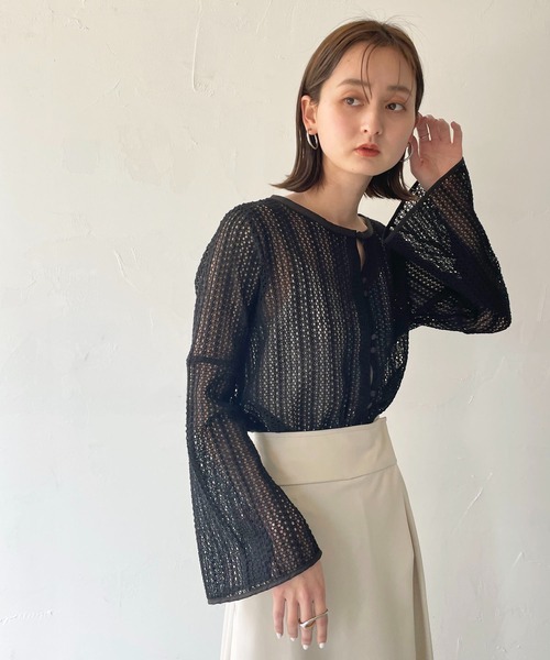 CLEIO(クレイオ)の「長袖ブラウス(シャツ/ブラウス・レディース・ライトベージュ・FREE)」の11枚目の写真