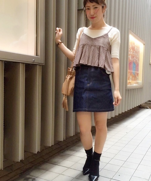 Chico（チコ）の「【who's who Chico】台形ミニスカート（デニムスカート・レディース・ネイビー/ベージュ・MEDIUM/SMALL）」の16枚目の写真