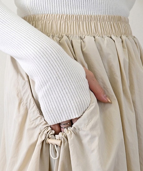 STYLEBLOCK(スタイルブロック)の「Nタフタバルーンギャザースカート(スカート・レディース・ブラック/ピンク/カーキ/ホワイト系その他/ライトグレー・M)」の7枚目の写真