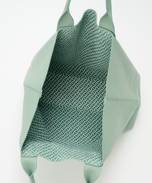 IACUCCI（イアクッチ）の「オペラ CERVO/INSTAMP（トートバッグ・レディース・ライトグレー/パープル/グレー/ピンク/サンドベージュ/ミント/ブラック・FREE）」の20枚目の写真