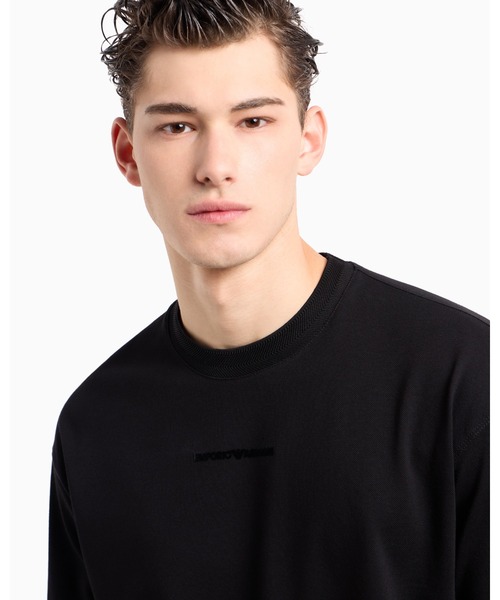 EMPORIO ARMANI（エンポリオアルマーニ）の「【エンポリオ アルマーニ】オーバーサイズトップス シルケットピケ マイクロロゴ（Tシャツ/カットソー・メンズ・ネイビー/ブラック・LARGE/MEDIUM/SMALL/X-SMALL/X-LARGE/XX-LARGE/XXX-LARGE/XX-SMALL）」の4枚目の写真