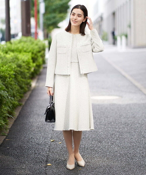 a.v.v（アーヴェヴェ）の「フラップハンドバッグ（ショルダーバッグ・レディース・ブラック/アイボリー・38）」の6枚目の写真