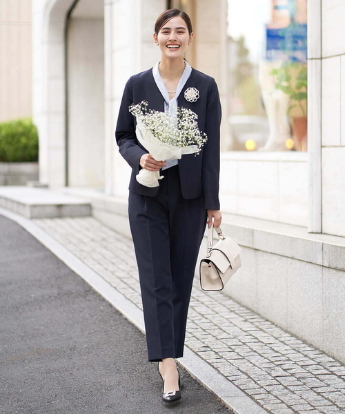 a.v.v（アーヴェヴェ）の「フラップハンドバッグ（ショルダーバッグ・レディース・ブラック/アイボリー・38）」の21枚目の写真