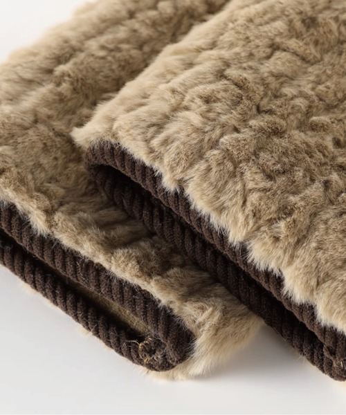 LA POMME petit（ラポミ・プチ）の「Fluffy Shearling Fur Coat With