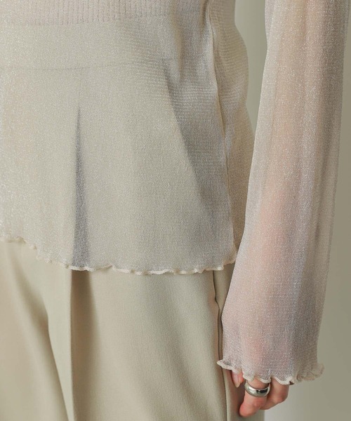 SENSE OF PLACE by URBAN RESEARCH（センスオブプレイスバイアーバンリサーチ）の「ラメシアーハイネックトップ（Tシャツ/カットソー・レディース・チャコールグレー/ライトベージュ/ブルー系その他/ピンク系その他/グレー系その他・ONE）」の8枚目の写真