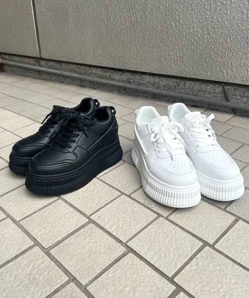 R&E(アールアンドイー)の「【R&E】厚盛スニーカー(インヒール内蔵)(スニーカー・レディース・ブラック/ホワイト・L/M/LL/S)」の17枚目の写真