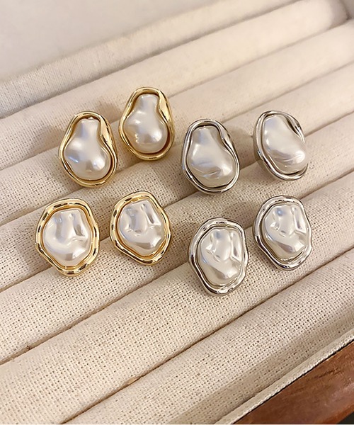 LA VORAGINE（ラ ヴォラジネ）の「ドロップ 大粒パールピアス（ピアス（両耳用）・レディース・ゴールド系1/シルバー系1/ゴールド/シルバー・FREE）」の13枚目の写真
