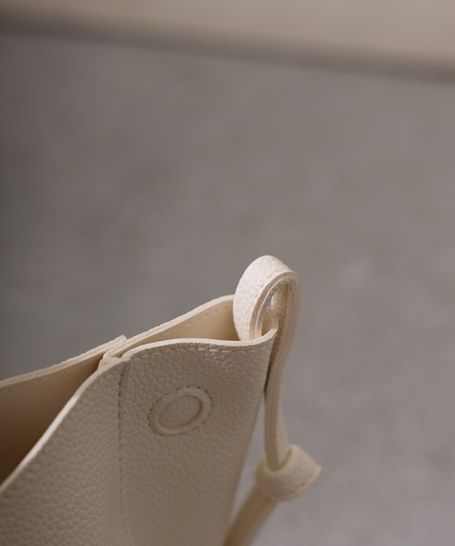 Birthday room(バースデイルーム)の「マルチWAY ショルダートートBAG(ショルダーバッグ・レディース・ブラック/ブラウン/アイボリー/キャメル・FREE)」の16枚目の写真