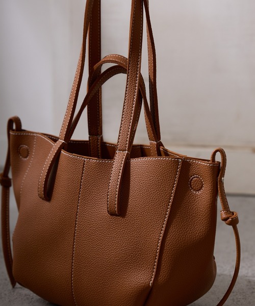 Birthday room(バースデイルーム)の「マルチWAY ショルダートートBAG(ショルダーバッグ・レディース・ブラック/ブラウン/アイボリー/キャメル・FREE)」の20枚目の写真