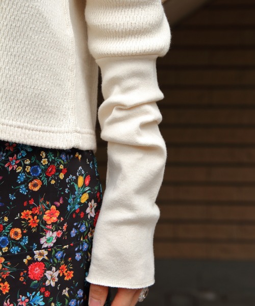 MEYAME(メヤメ)の「MEYAME/メヤメ フロントアンドバックリブプルオーバー FRONT AND BACK RIB PULLOVER(Tシャツ/カットソー・レディース・クリーム/ネイビー・FREE)」の20枚目の写真