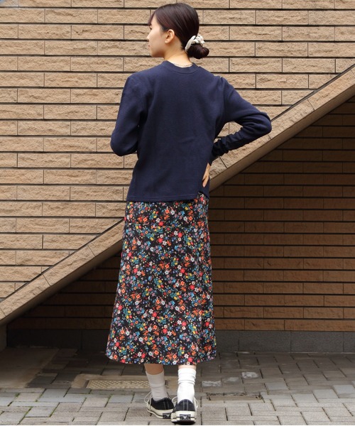 MEYAME(メヤメ)の「MEYAME/メヤメ フロントアンドバックリブプルオーバー FRONT AND BACK RIB PULLOVER(Tシャツ/カットソー・レディース・クリーム/ネイビー・FREE)」の16枚目の写真