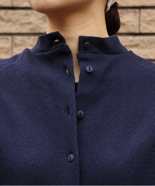 MEYAME(メヤメ)の「MEYAME/メヤメ フロントアンドバックリブプルオーバー FRONT AND BACK RIB PULLOVER(Tシャツ/カットソー・レディース・クリーム/ネイビー・FREE)」の22枚目の写真