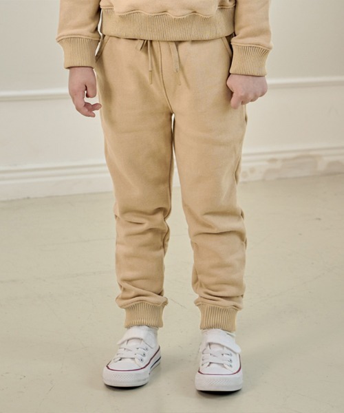 unifriend(ユニフレンド)の「(在庫なし)ベーシック スウェット ジョガーパンツ(スウェットパンツ・キッズ・アイボリー/チャコール/ベージュ・130/150/160/140/110/120)」の13枚目の写真