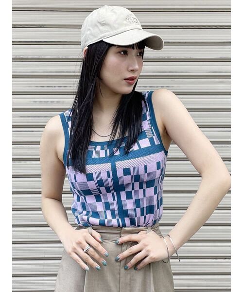 MURUA（ムルーア）の「mumuロゴキャップ（キャップ・レディース・グリーン/ベージュ/ブラック/アイボリー・FREE）」の6枚目の写真