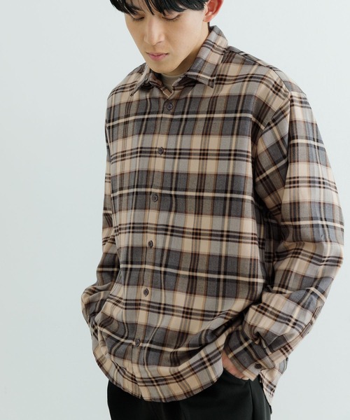 ITEMS URBANRESEARCH（アイテムズ アーバンリサーチ）の「TRストレッチ チェック レギュラーカラーシャツ（シャツ/ブラウス・メンズ・グレー/ネイビー/ベージュ・MEDIUM/LARGE）」の6枚目の写真