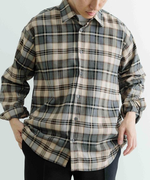 ITEMS URBANRESEARCH（アイテムズ アーバンリサーチ）の「TRストレッチ チェック レギュラーカラーシャツ（シャツ/ブラウス・メンズ・グレー/ネイビー/ベージュ・MEDIUM/LARGE）」の10枚目の写真