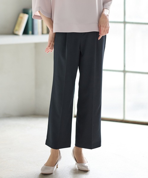 Honeys（ハニーズ）の「美ージーストレートパンツ（股下６５ｃｍ）（スラックス・レディース・ブラック/アイボリー/杢グレー/ダークネイビー・3L/LL/L/M/S/SS）」の5枚目の写真