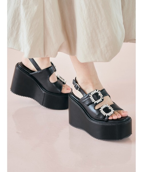 Mafmof(マフモフ)の「Mafmof(マフモフ)11cmヒール厚底プラットフォームビジューサンダル(サンダル・レディース・ホワイト/ブラック・S/M/L/LL)」の12枚目の写真