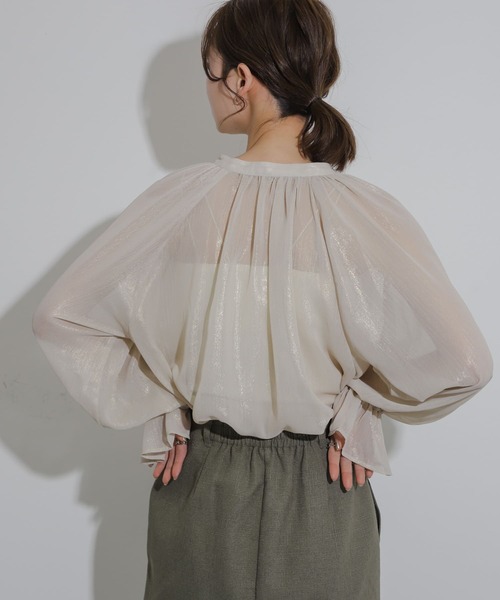 SENSE OF PLACE by URBAN RESEARCH（センスオブプレイスバイアーバンリサーチ）の「ハクプリントブラウス（シャツ/ブラウス・レディース・ベージュ/ライトブルー/グレー・ONE）」の6枚目の写真