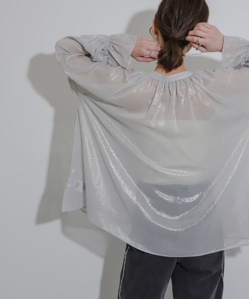 SENSE OF PLACE by URBAN RESEARCH（センスオブプレイスバイアーバンリサーチ）の「ハクプリントブラウス（シャツ/ブラウス・レディース・ベージュ/ライトブルー/グレー・ONE）」の16枚目の写真