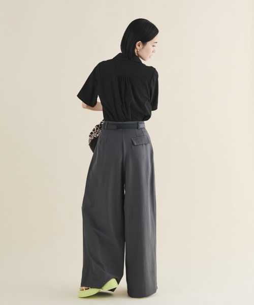 MERLOT（メルロー）の「フロントフリルクロップドブラウス（シャツ/ブラウス・レディース・ブラック/ホワイト・FREE）」の10枚目の写真