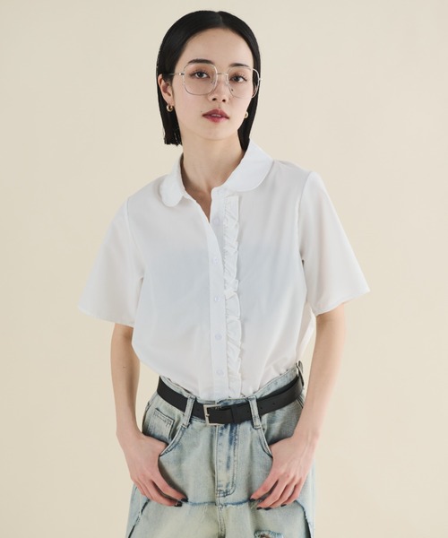 MERLOT（メルロー）の「フロントフリルクロップドブラウス（シャツ/ブラウス・レディース・ブラック/ホワイト・FREE）」の8枚目の写真