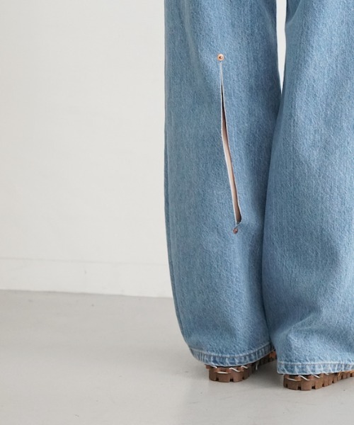 kotohayokozawa（コトハヨコザワ）の「kotohayokozawa Peephole Denim 