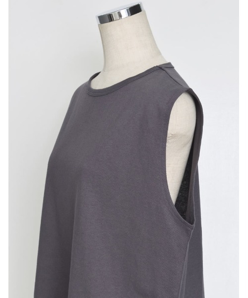 Re:EDIT（リエディ）の「[二の腕すっきり]コットンフレンチスリーブチュニックTシャツ（Tシャツ/カットソー・レディース・グレイッシュベージュ/ブラック/チャコールグレー/アイボリー・MEDIUM/LARGE）」の19枚目の写真