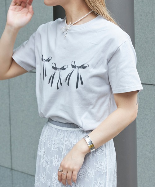 Firsthand（ファーストハンド）の「Firsthand/ファーストハンド オーガニックコットンリボンプリントTシャツ / フロントデザインTシャツ（Tシャツ/カットソー・レディース・ブラック/ホワイト/グレー/ネイビー・FREE）」の9枚目の写真