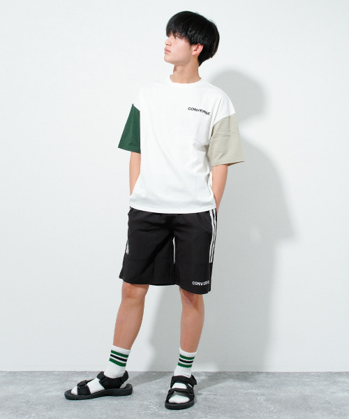 ☆★VIP価格★☆『STONE 』コンパスパッチ付きTシャツ Stone Island コンパスバッジ シャツ | ブルー | FARFETCH JP