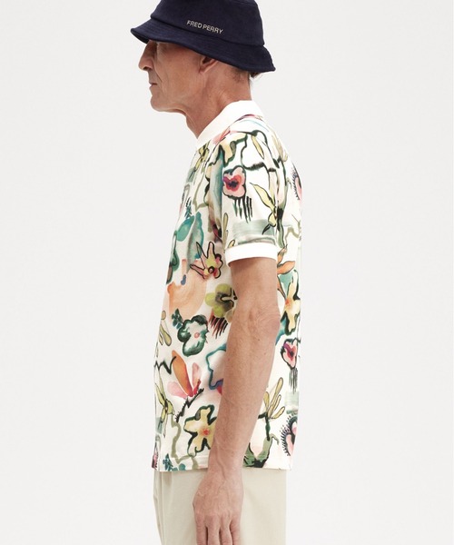 FRED PERRY フレッドペリー フローラル フラワープリント ポロシャツ FRED PERRY（フレッドペリー）の「Floral Print Polo Shirt