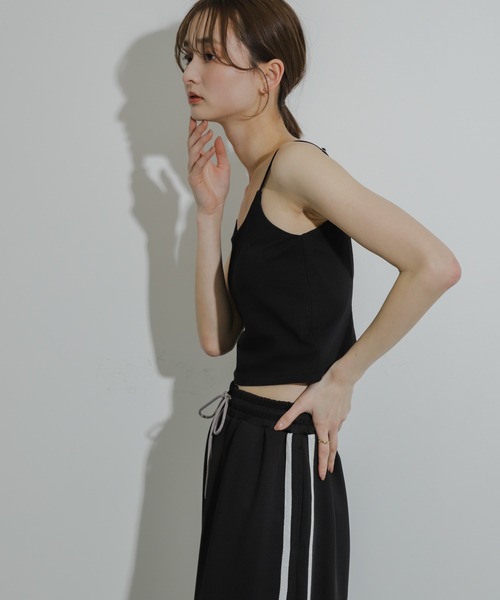 SENSE OF PLACE by URBAN RESEARCH（センスオブプレイスバイアーバンリサーチ）の「『UR TECH ひやサラクール』カップツキバックオープンキャミソール（キャミソール・レディース・ライトベージュ/ブラック/チャコールグレー・ONE）」の6枚目の写真