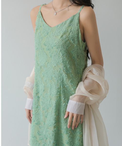 ECLIN(エクラン)の「ジャガードキャミワンピース(ワンピース・レディース・ブラック/グリーン/ベージュ・M/L)」の21枚目の写真