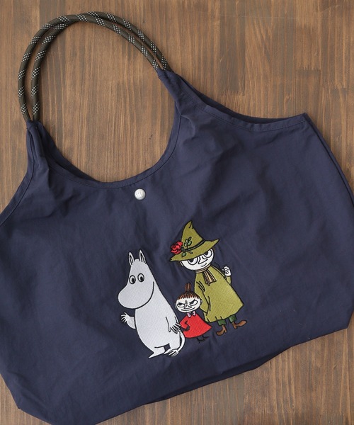 MOOMIN(ムーミン)の「ムーミン ナイロン刺繍トートバッグ(トートバッグ・レディース・カーキ/ピンク/ブルー/グレー系その他/グレー/レッド/グレイッシュブルー/ネイビー/ベージュ・FREE)」の6枚目の写真