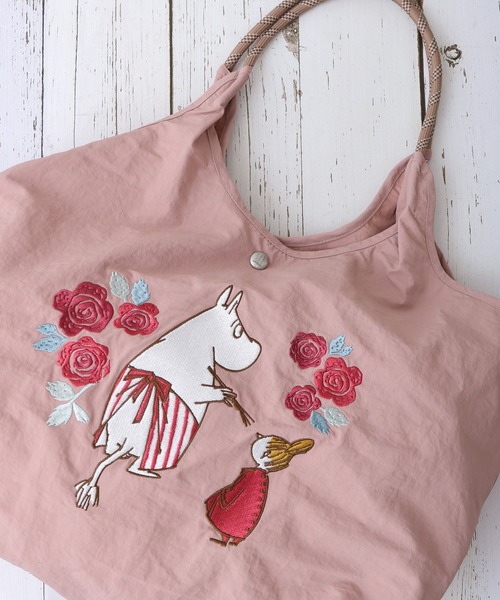 MOOMIN(ムーミン)の「ムーミン ナイロン刺繍トートバッグ(トートバッグ・レディース・カーキ/ピンク/ブルー/グレー系その他/グレー/レッド/グレイッシュブルー/ネイビー/ベージュ・FREE)」の9枚目の写真