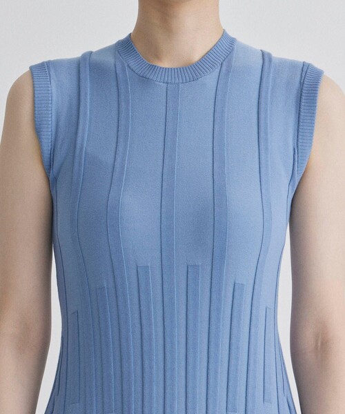 CINOH(チノ)の「【CINOH/チノ】《STUDIOUS別注》ノースリーブニットドレス(ワンピース・レディース・ブラウン/ブラック/ブルー・38/36)」の21枚目の写真