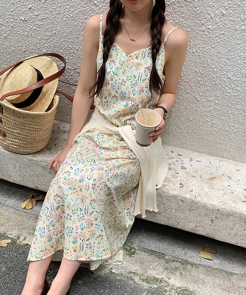 aimoha(アイモハ)の「サマー柄キャミソールワンピ (SS)(ワンピース・レディース・ベージュ・FREE)」の9枚目の写真