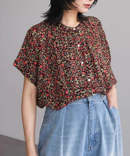 Green　Parks（グリーンパークス）の「I　アソート柄さらっとレーヨンブラウス（シャツ/ブラウス・レディース・イエロー系その他/ブラック系その他/ブルー系その他3/オフホワイト・FREE）」の3枚目の写真