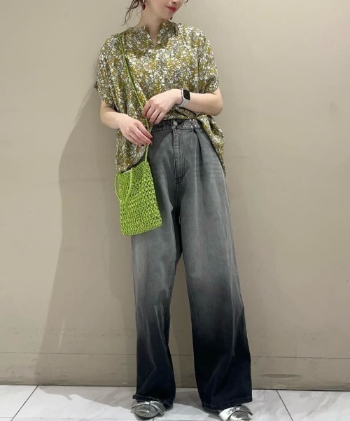 Green　Parks（グリーンパークス）の「I　アソート柄さらっとレーヨンブラウス（シャツ/ブラウス・レディース・イエロー系その他/ブラック系その他/ブルー系その他3/オフホワイト・FREE）」の6枚目の写真