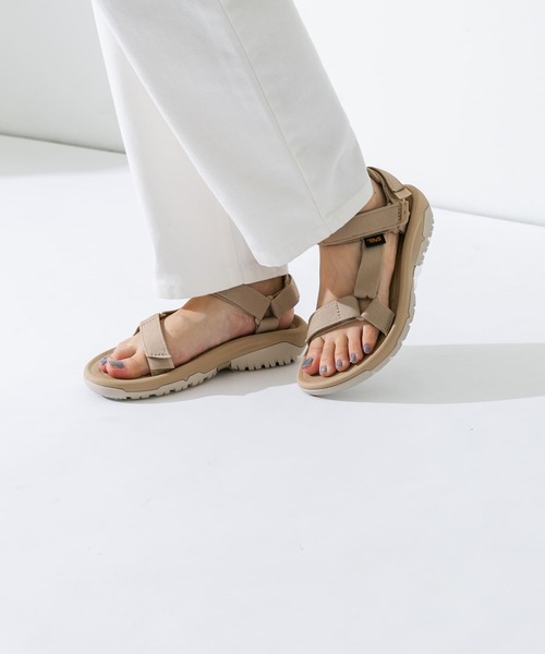 Teva(テバ)の「Teva W HURRICANE XLT2(サンダル・レディース・ホワイト/ブラック/ベージュ・23/24)」の3枚目の写真