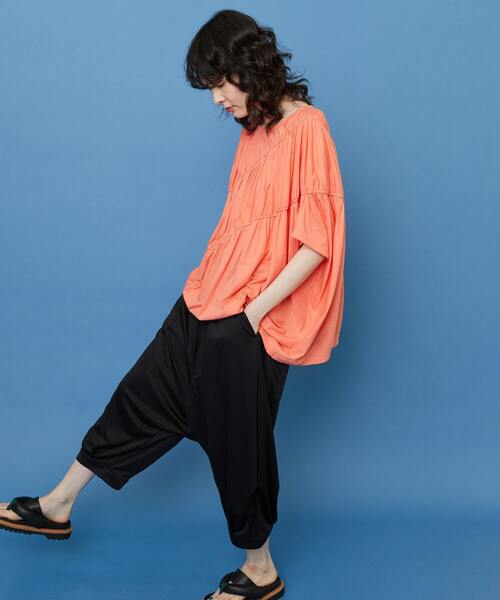 FRAPBOIS（フラボア）の「フレンチギャザー カットソー（Tシャツ/カットソー・レディース・ブラック/オレンジ・1）」の12枚目の写真