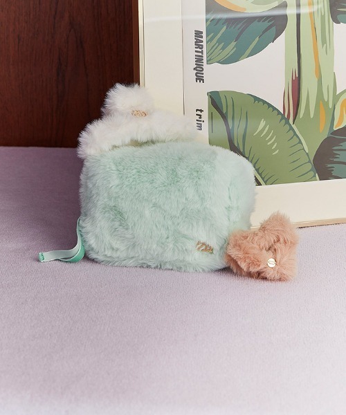 SNIDEL HOME(スナイデルホーム)の「ファーハートバンス(バレッタ/ヘアクリップ・レディース・ミント/ベージュ/ホワイト/ピンク・FREE)」の6枚目の写真