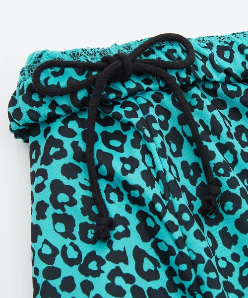 improves（インプローブス）の「ダンボール素材 ショートパンツ（その他パンツ・メンズ・イエロー/ブラック/D/C/B/杢グレー/A/E/F/エメラルド/チャコール/オレンジ・LARGE/MEDIUM/X-LARGE）」の19枚目の写真