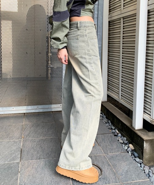 lilful(リルフル)の「ヴィンテージ加工 ブラスト バレルレッグ デニムワイドパンツ(デニムパンツ・レディース・ブルー・S/L/M)」の10枚目の写真