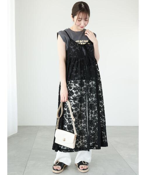 Te chichi TERRASSE（テチチテラス）の「【抗菌防臭】ロゴプリントノースリーブトップス（Tシャツ/カットソー・レディース・チャコールグレー/グレー/オフホワイト・F）」の17枚目の写真