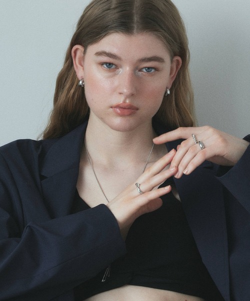 CENE（セネ）の「【CENE】セネ/ツイストダブルラインリング（リング・レディース・ゴールド/シルバー・9号/11号/13号）」の15枚目の写真