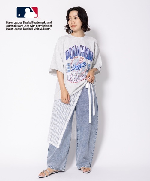 LEPSIM(レプシィム)の「MLB プリントBIGTシャツ 127579(Tシャツ/カットソー・レディース・ライトグレー/オフホワイト/ネイビー・FREE)」の22枚目の写真
