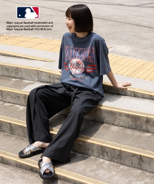 LEPSIM(レプシィム)の「MLB プリントBIGTシャツ 127579(Tシャツ/カットソー・レディース・ライトグレー/オフホワイト/ネイビー・FREE)」の14枚目の写真